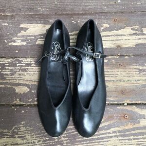 Size 11 Black Professional Barbette’s Dance Shoe